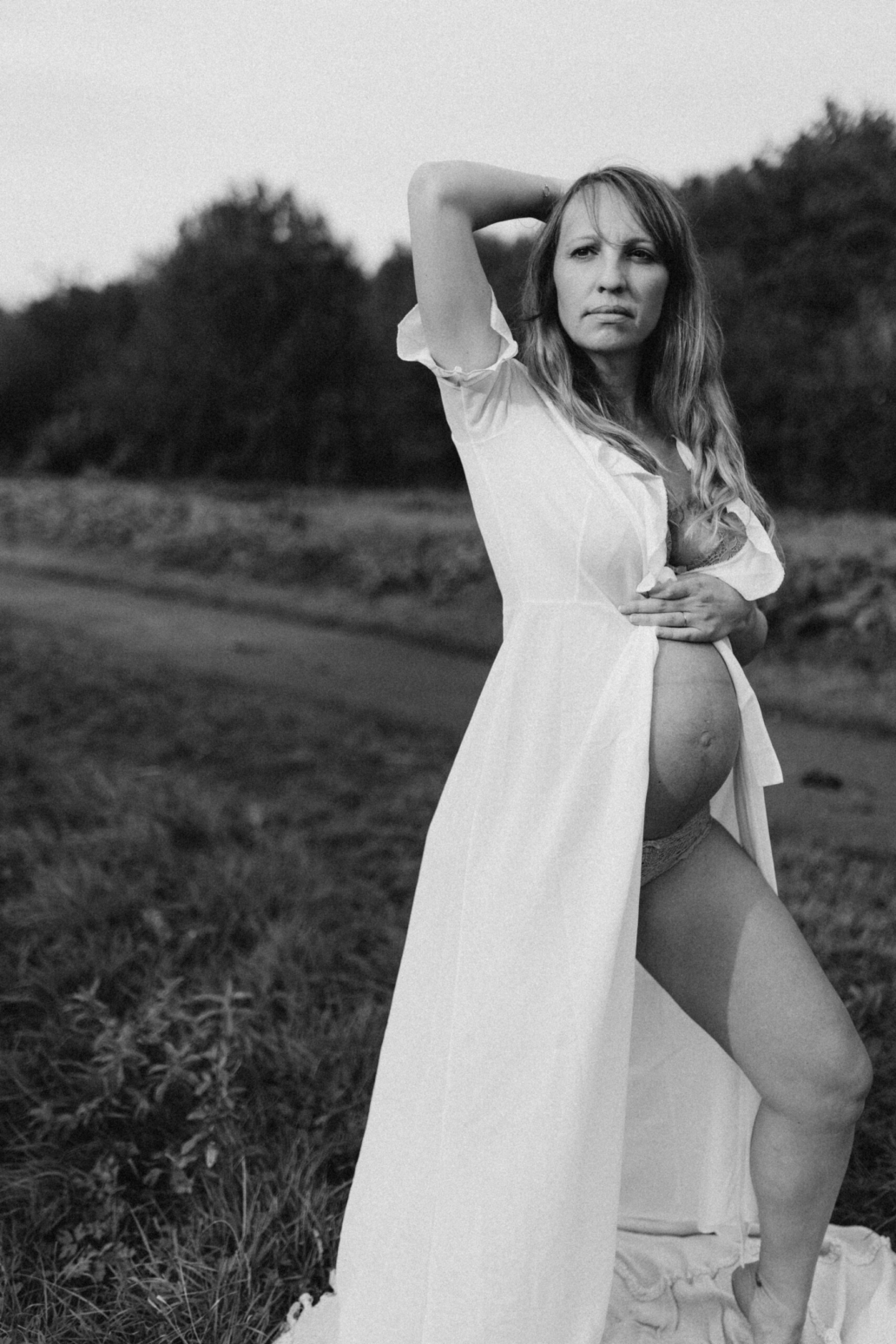 pregnancy session amsterdam pregnancy photographer natural and unposed family photographer amsterdam